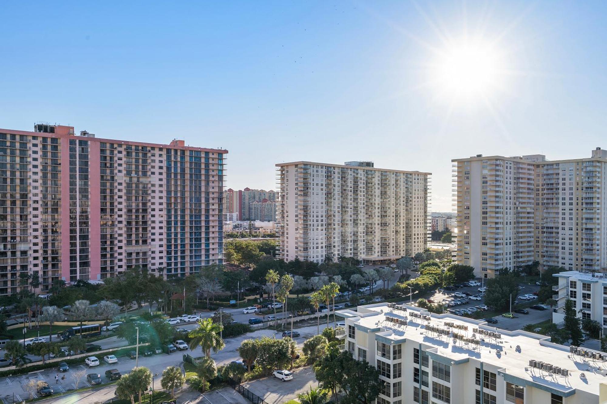 King David By The Ocean Apartment ไมอามีบีช ภายนอก รูปภาพ