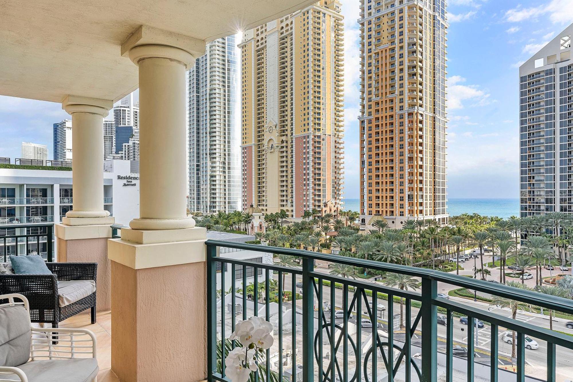 King David By The Ocean Apartment ไมอามีบีช ภายนอก รูปภาพ