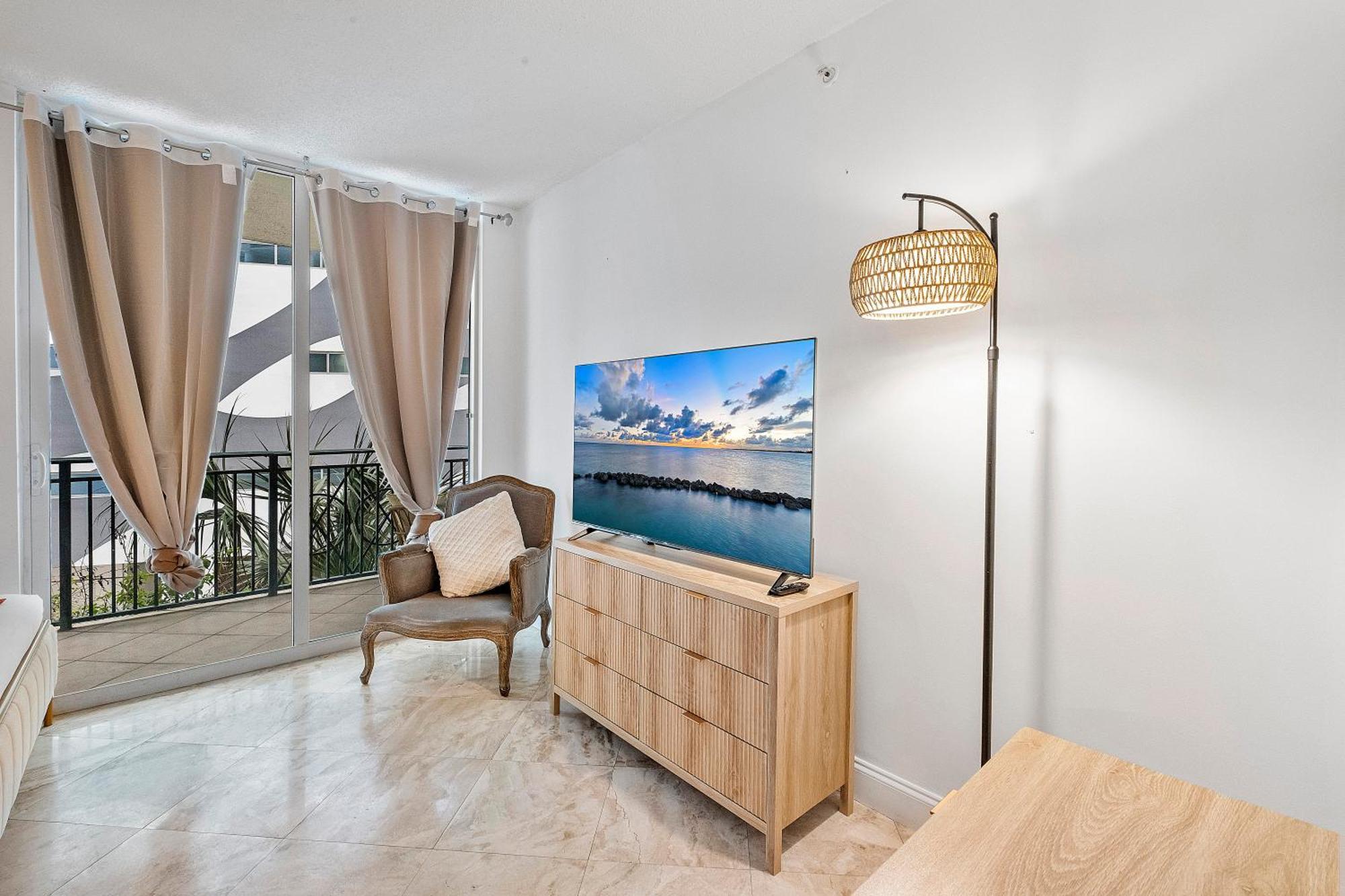 King David By The Ocean Apartment ไมอามีบีช ภายนอก รูปภาพ