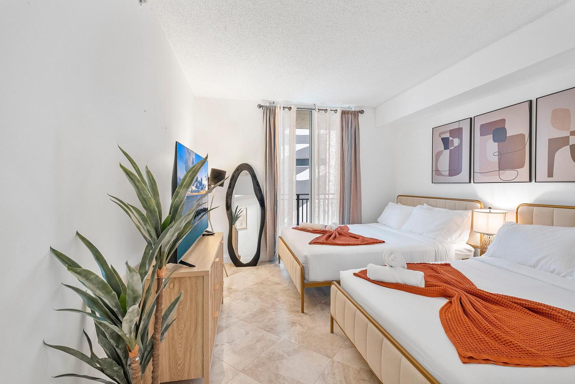 King David By The Ocean Apartment ไมอามีบีช ภายนอก รูปภาพ